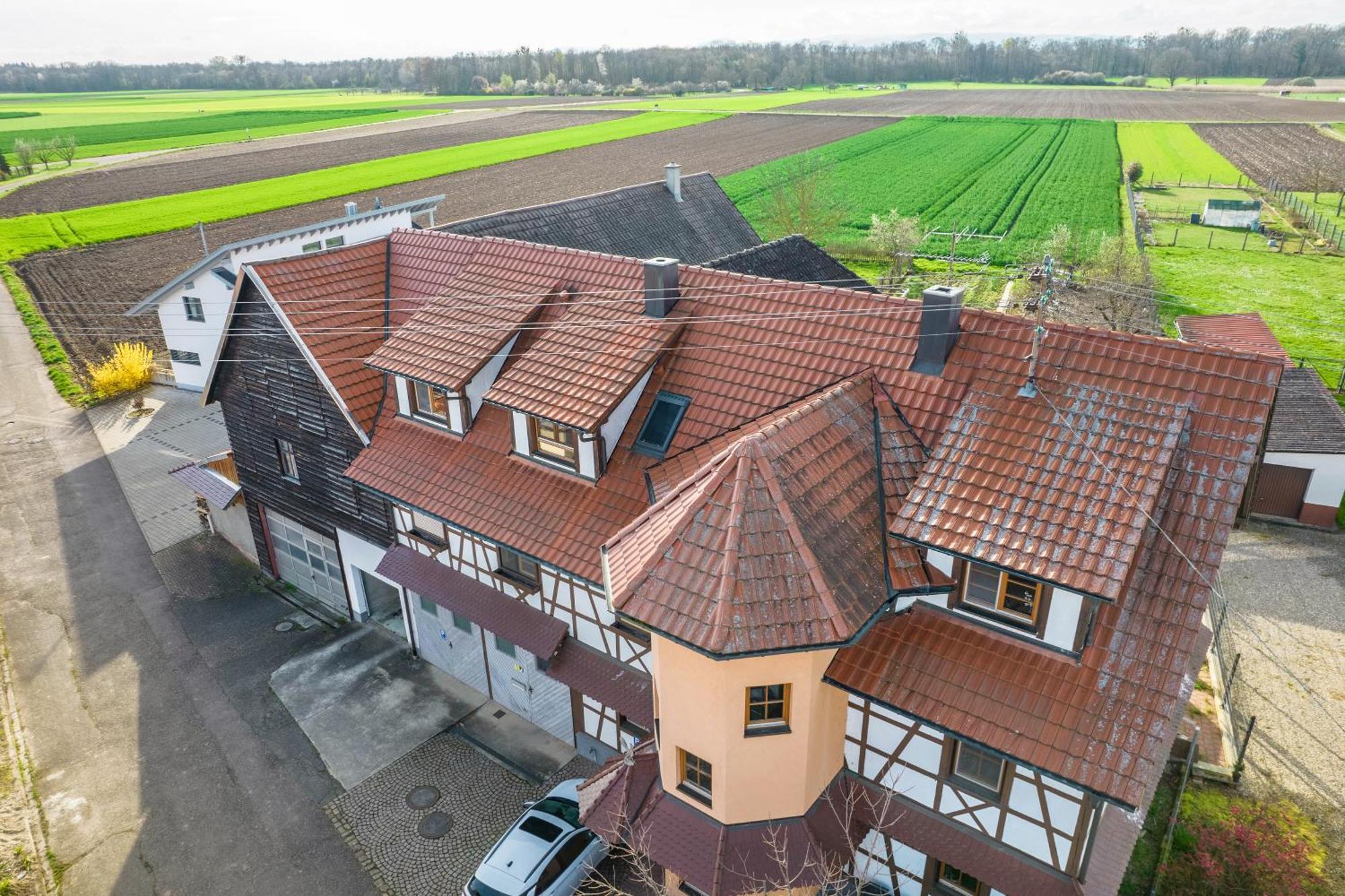Haus48 *